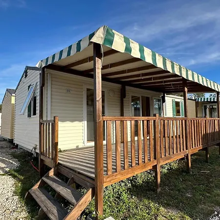 بيت للعطل Surya's *